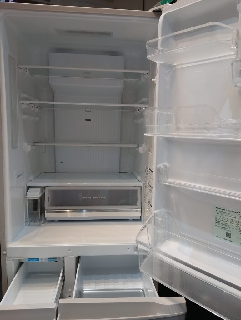 冷蔵庫 庫内の引き出し部分